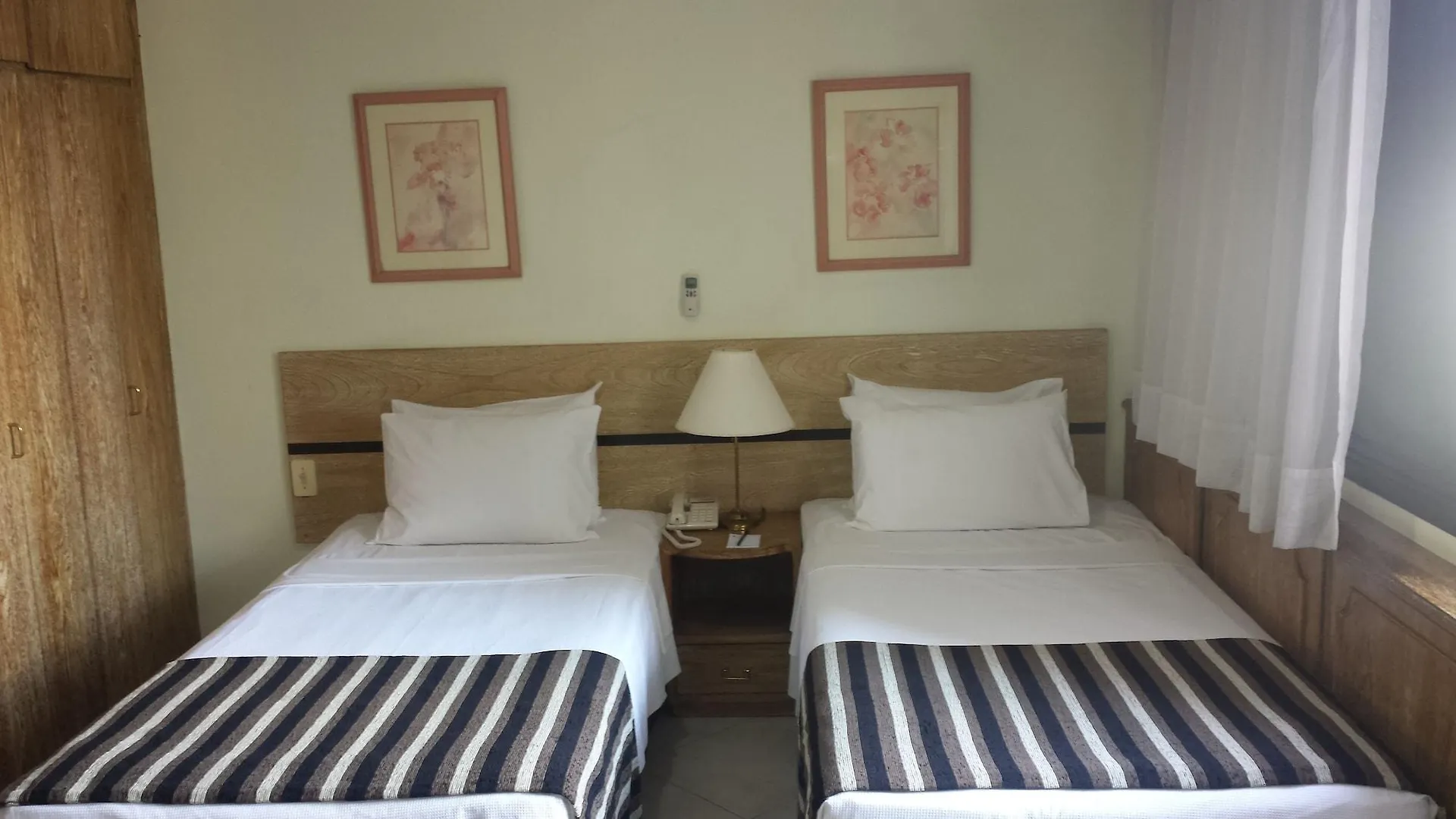**** Hotel The Landmark Residence - Oficial Sao Paulo Brazil